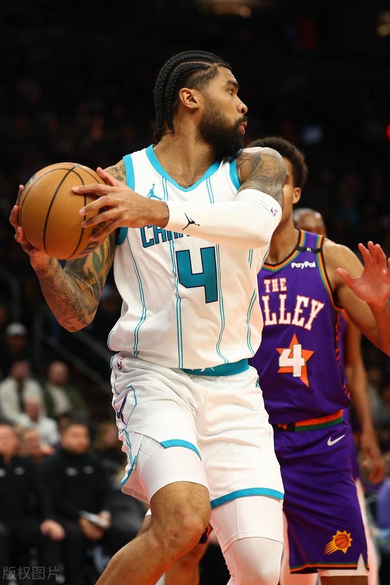 菲尼克斯太阳迎国王杯关键赛，训练课后主帅复盘，更衣室稳定，细节决定成败(菲尼克斯太阳官网)