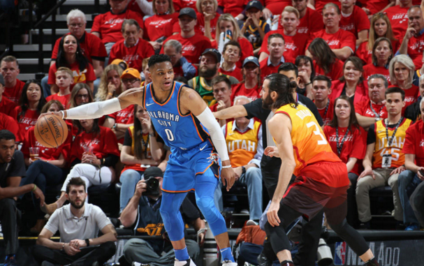 费耶诺德训练开放日,赛后手感冰凉引观众欢呼,中超在即,纪律约束更严格(争当训练尖兵心得体会)-万博网址 费耶诺德训练开放日,赛后手感冰凉引观众欢呼,中超在即,纪律约束更严格(争当训练尖兵心得体会)-万博网址