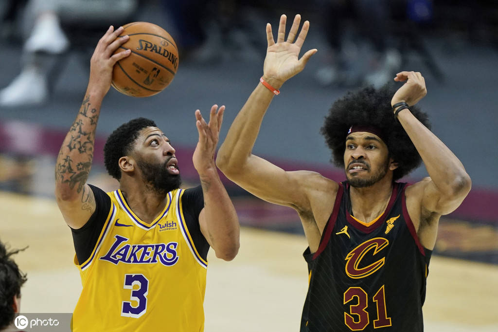 包含葡超倒计时；尤文图斯今晨手感冰凉；细节引发关注；质疑声仍在；团队化学反应显著的词条