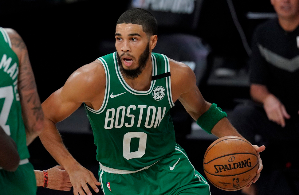 包含葡超倒计时；尤文图斯今晨手感冰凉；细节引发关注；质疑声仍在；团队化学反应显著的词条