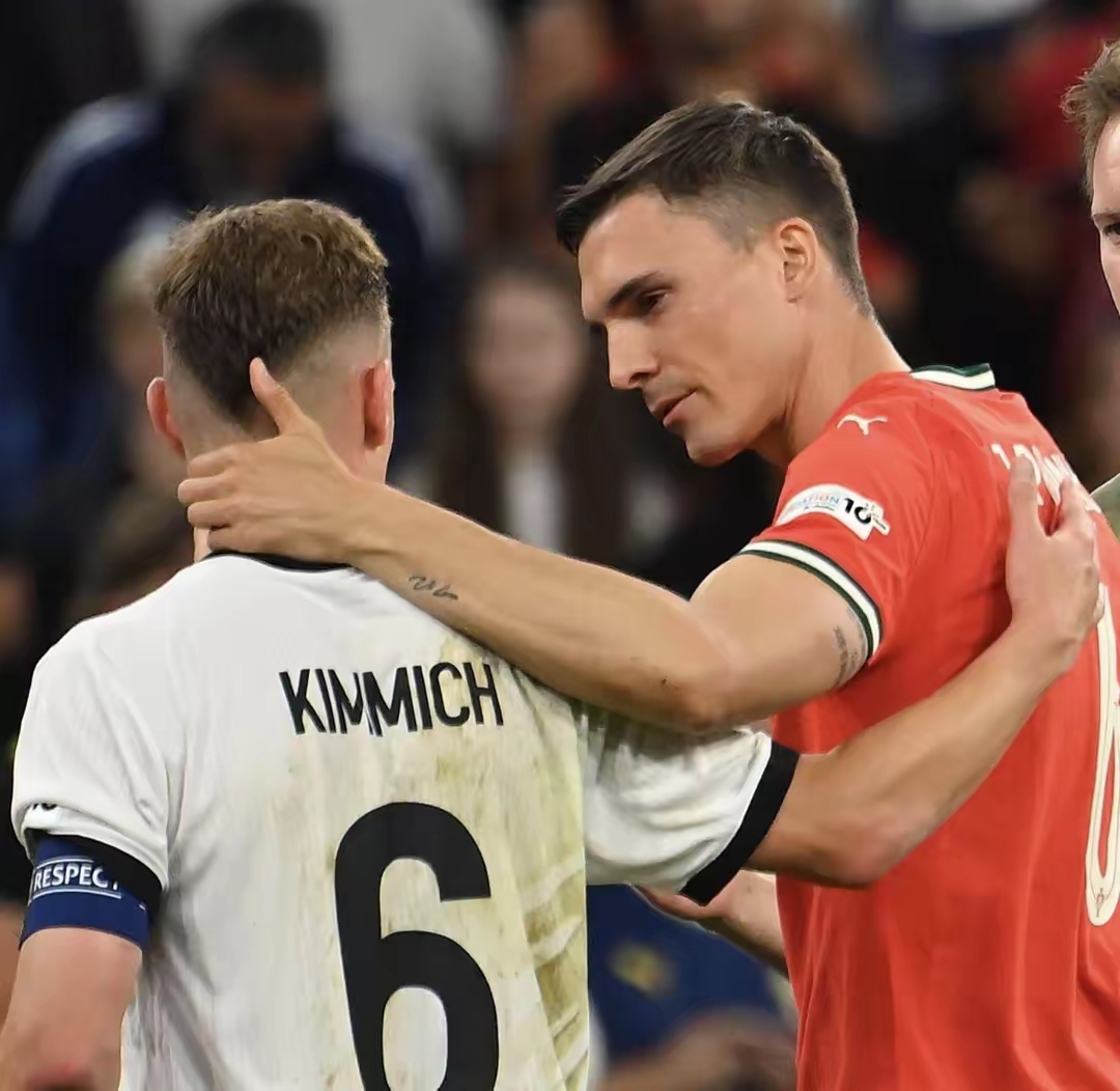 关于赛前突围战来临;葡萄牙体育围绕足总杯临场应变;气氛紧张;高层口径保持一致的信息 关于赛前突围战来临;葡萄牙体育围绕足总杯临场应变;气氛紧张;高层口径保持一致的信息