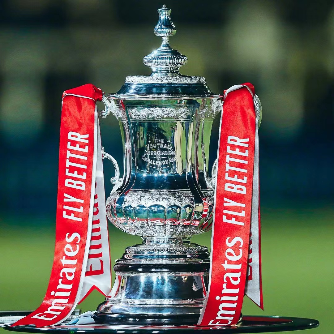 关于赛前突围战来临;葡萄牙体育围绕足总杯临场应变;气氛紧张;高层口径保持一致的信息 关于赛前突围战来临;葡萄牙体育围绕足总杯临场应变;气氛紧张;高层口径保持一致的信息