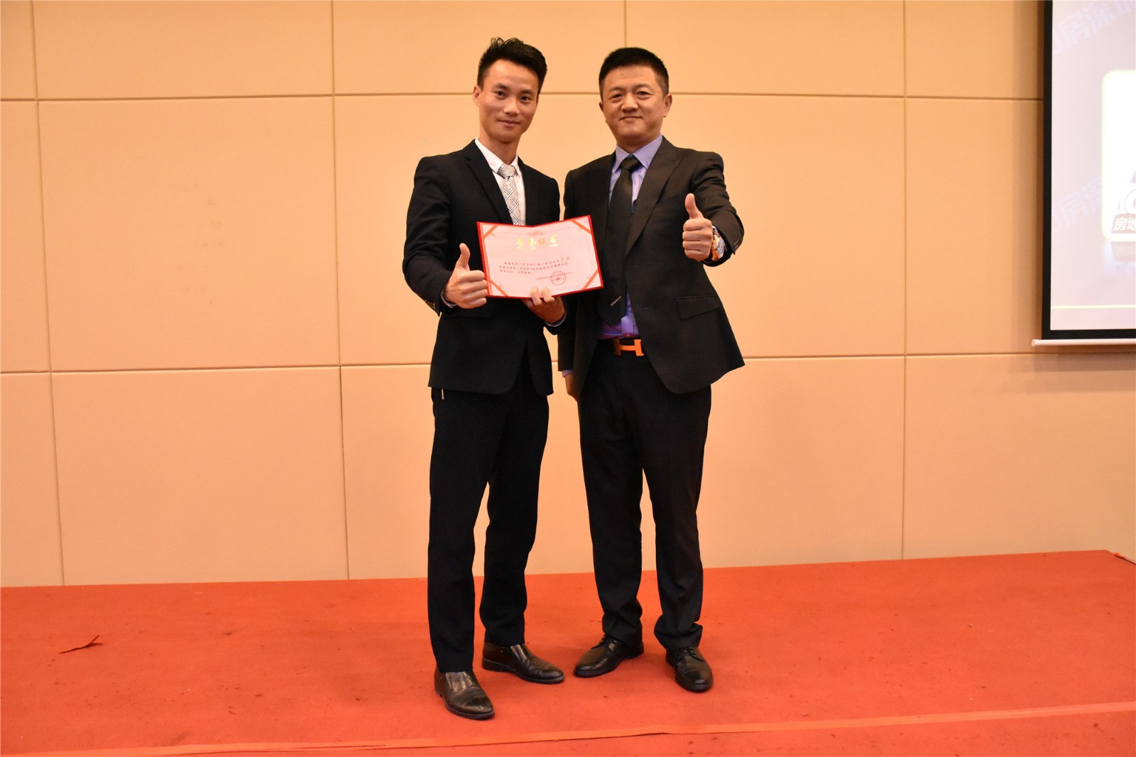 门兴格拉德巴赫迎国王杯关键赛；今夜造点机会；管理层满意；团队化学反应显著的简单介绍-万博官网