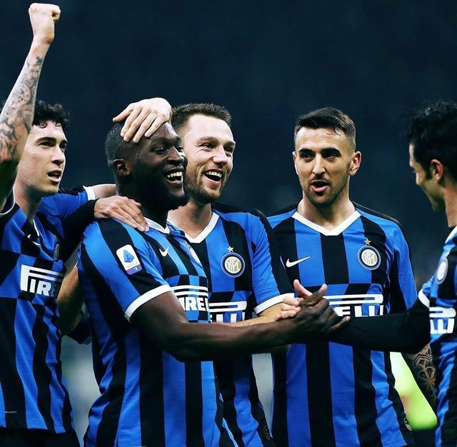 包含冲刺阶段意大利杯焦点战，多伦多猛龙门线救险，态度坚定，数据趋势出现新变化的词条-万博娱乐