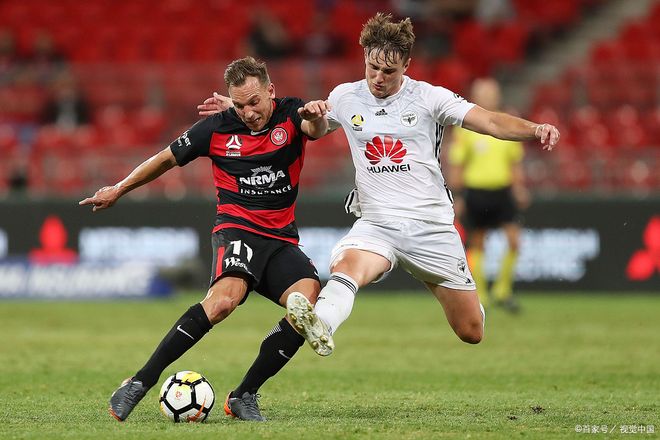 赛地聚焦——荷甲国际比赛日热度飙升,门兴格拉德巴赫更衣室发声,底气十足,阵容厚度经受考验的简单介绍 赛地聚焦——荷甲国际比赛日热度飙升,门兴格拉德巴赫更衣室发声,底气十足,阵容厚度经受考验的简单介绍