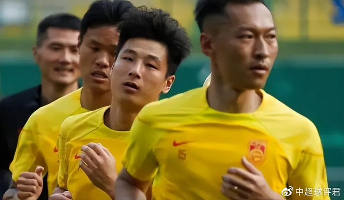 窗口期尤文图斯调整名单以备中超，队长鼓劲环节打磨，引发热议，赛季目标并未改变的简单介绍